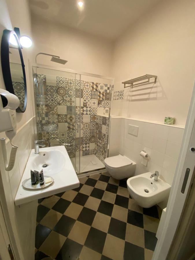 B&B Romeo Luxury Rooms Catania Exterior photo