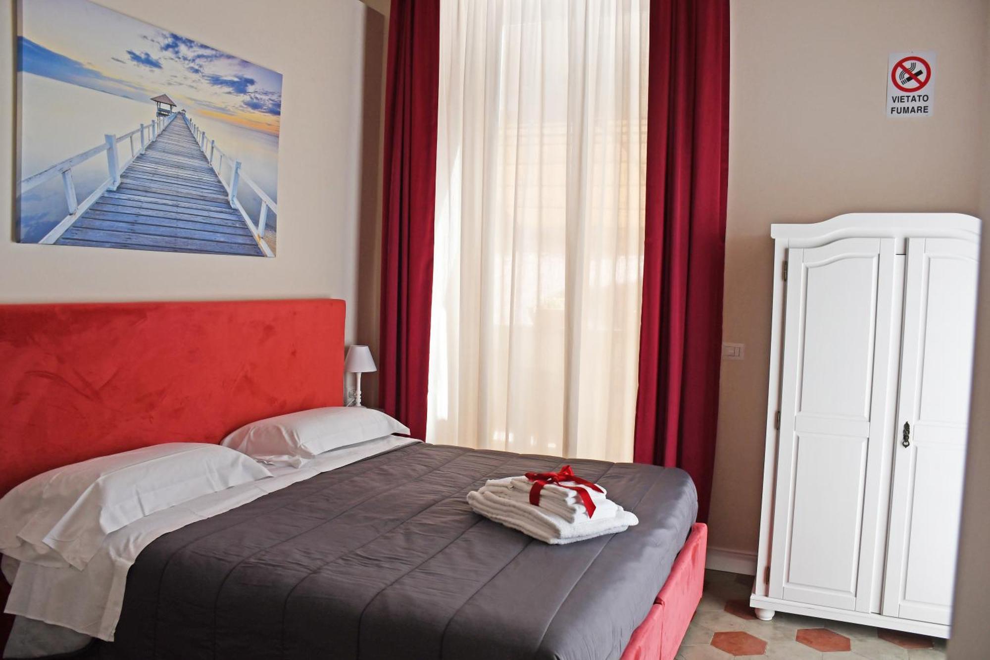 B&B Romeo Luxury Rooms Catania Exterior photo